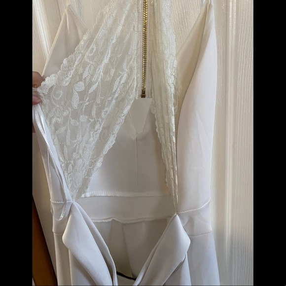 High low white lacy back dress - Picture 2 of 5